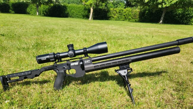 10974 AirMaks Katran L .22 Air-Rifle and Element Optics Helix Scope